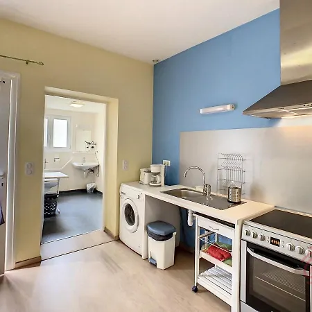 F2 Climatise Avec Terrasse Et Parking, Proche Des Thermes Et Du Centre - Les Bains - Fr-1-451-164 Lejlighed
