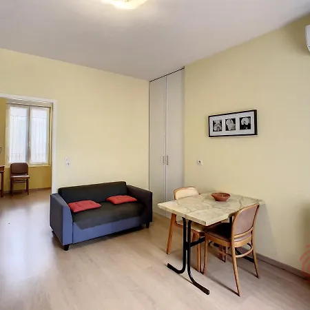 F2 Climatise Avec Terrasse Et Parking, Proche Des Thermes Et Du Centre - Les Bains - Fr-1-451-164 Lamalou-les-Bains